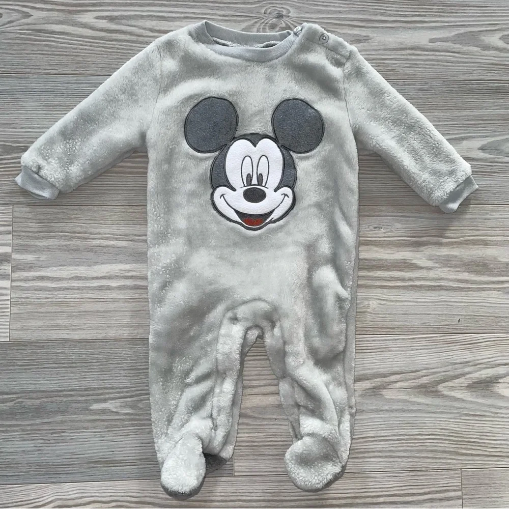 Disney Baby Boys 0–3 Months Fleece Sleep and Play Sleeper